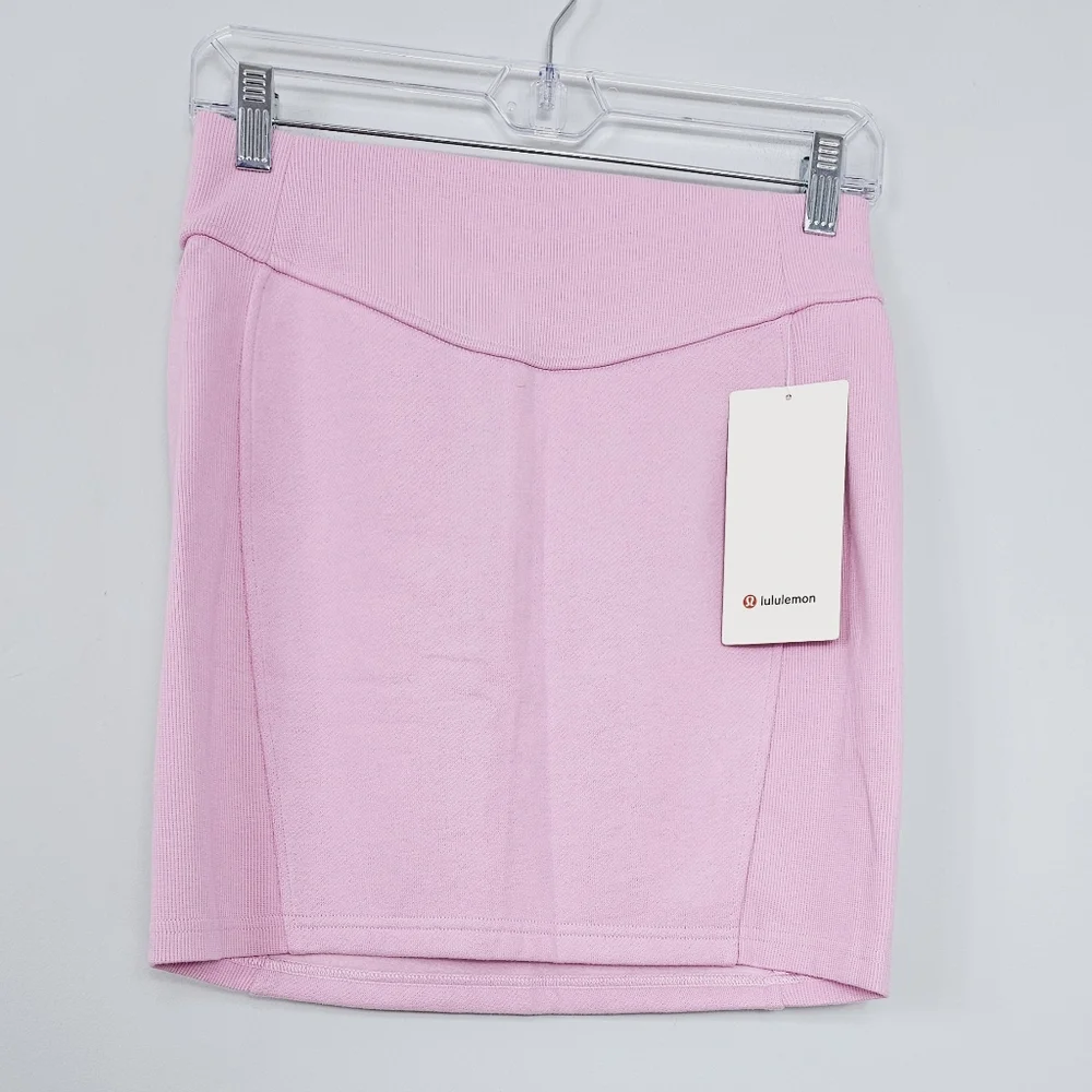 New Lululemon Scuba High Rise Mini Skirt | Vita Pink | S - Picture 5 of 7